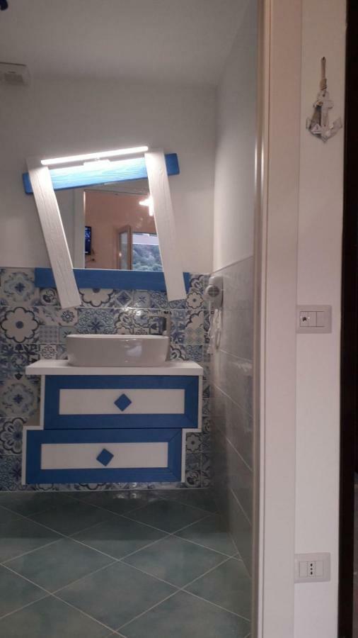 Aquamarine Apartment Nel Cuore Di San Vito San Vito Lo Capo Exterior foto